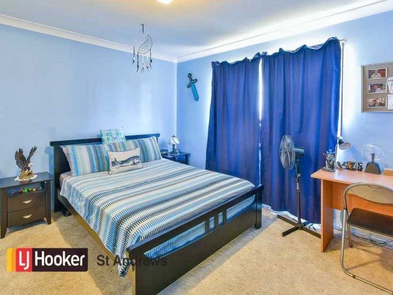 Photo - 18 Bannockburn Avenue, St Andrews NSW 2566 - Image 6