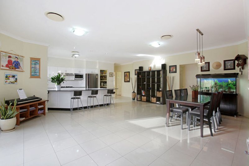 Photo - 18 Barcom Street, Merrylands NSW 2160 - Image 7