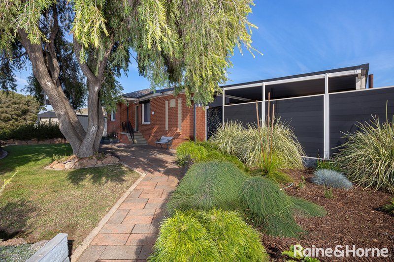 Photo - 18 Bardia Street, Ashmont NSW 2650 - Image 1