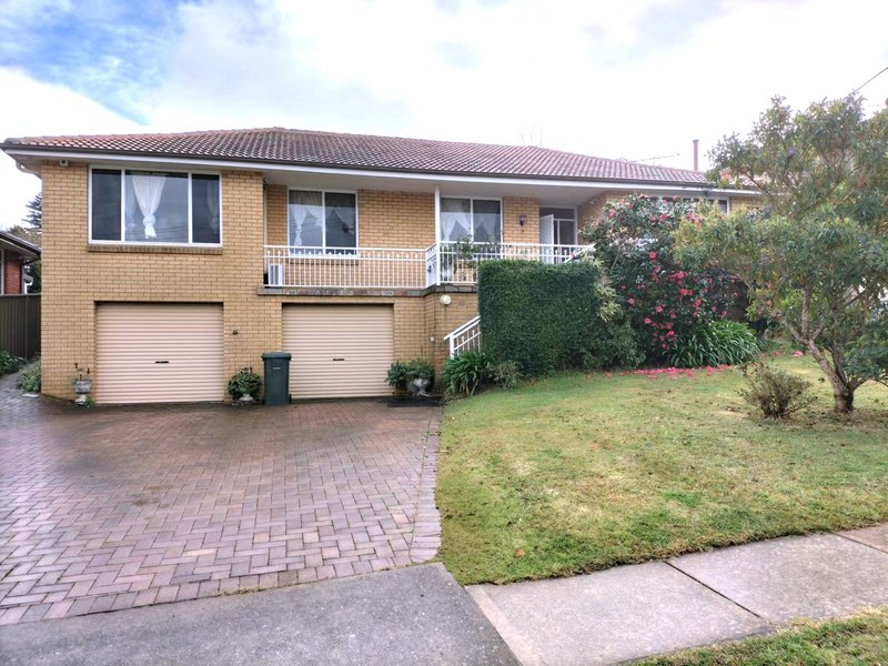 Photo - 18 Barellan Avenue, Carlingford NSW 2118 - Image 1