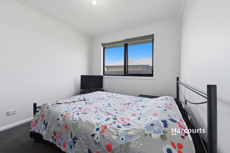 Photo - 18 Barleen Place, West Ulverstone TAS 7315 - Image 11