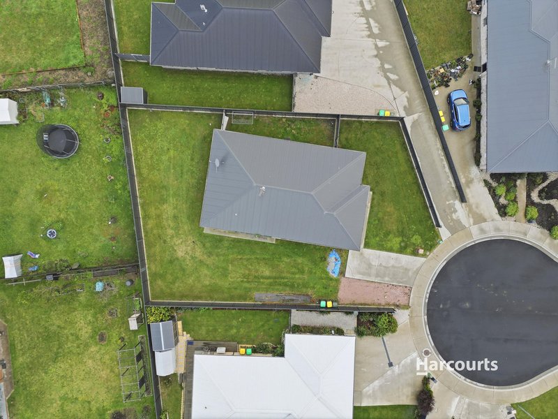 Photo - 18 Barleen Place, West Ulverstone TAS 7315 - Image 16