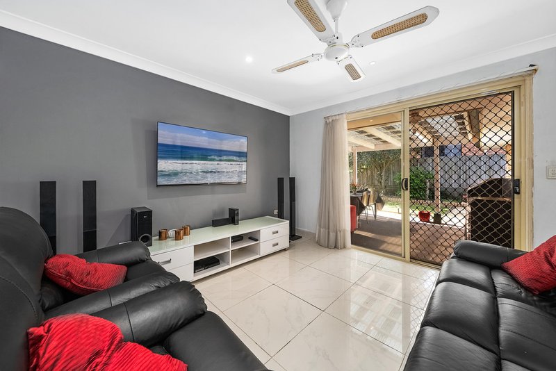 Photo - 18 Baronnet Street, Bracken Ridge QLD 4017 - Image 3