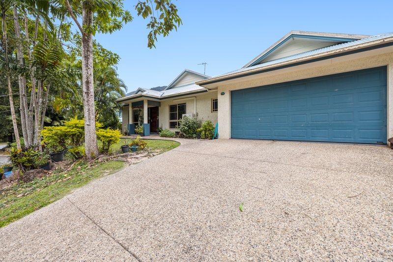 Photo - 18 Barossa Close, Brinsmead QLD 4870 - Image 2