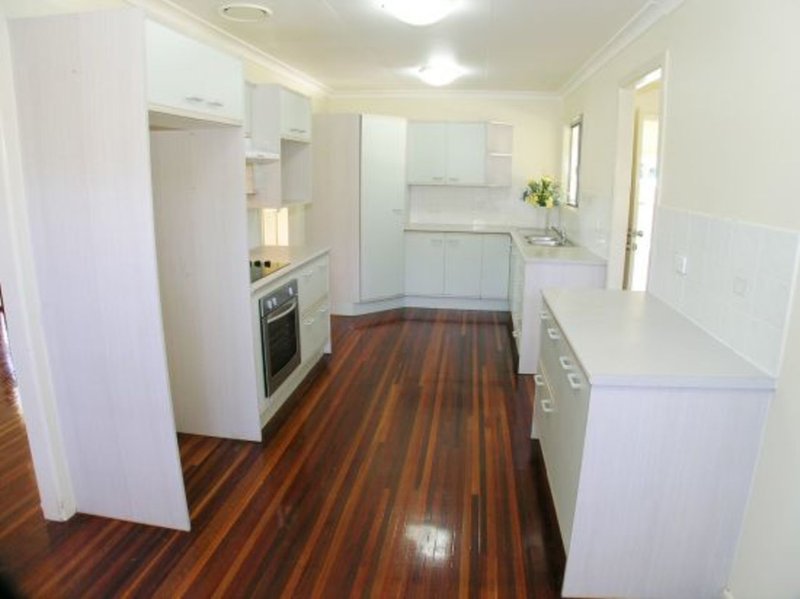 Photo - 18 Bartels Street, Mount Gravatt QLD 4122 - Image 4