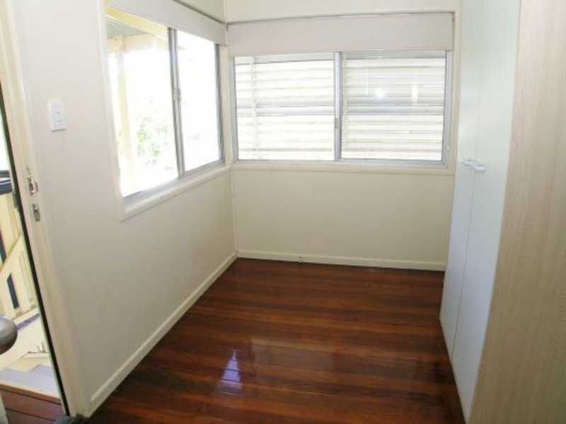 Photo - 18 Bartels Street, Mount Gravatt QLD 4122 - Image 14