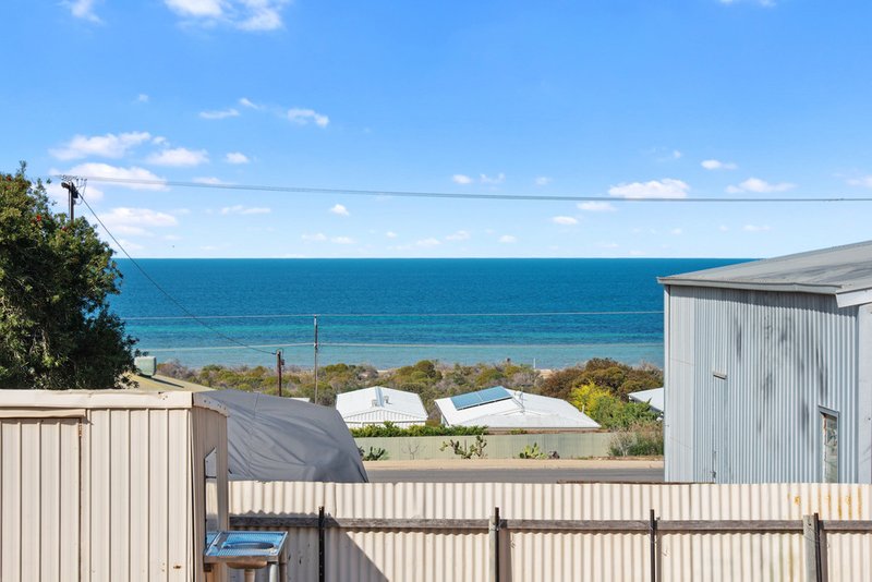 Photo - 18 Barton Road, Tiddy Widdy Beach SA 5571 - Image 14