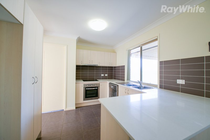 Photo - 18 Barwell Street, Brassall QLD 4305 - Image 2