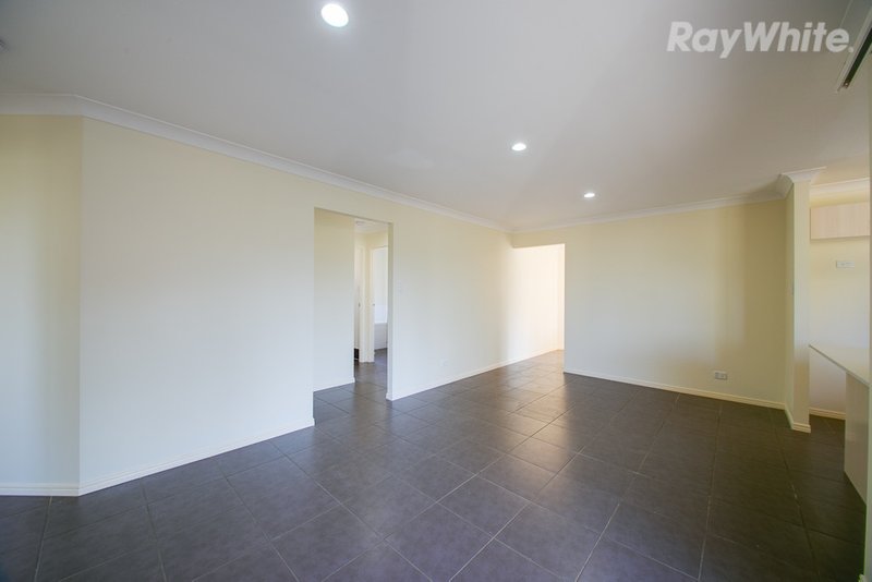 Photo - 18 Barwell Street, Brassall QLD 4305 - Image 7