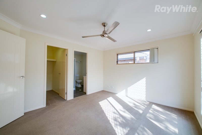 Photo - 18 Barwell Street, Brassall QLD 4305 - Image 11