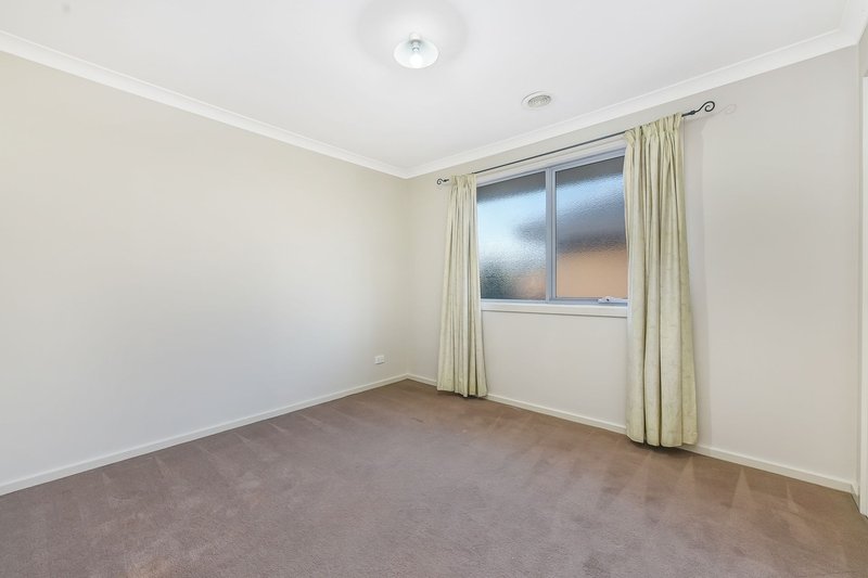 Photo - 18 Bassett Street, Dandenong VIC 3175 - Image 9