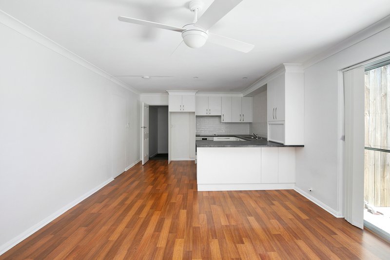 Photo - 18 Bate Avenue, Allambie Heights NSW 2100 - Image 10