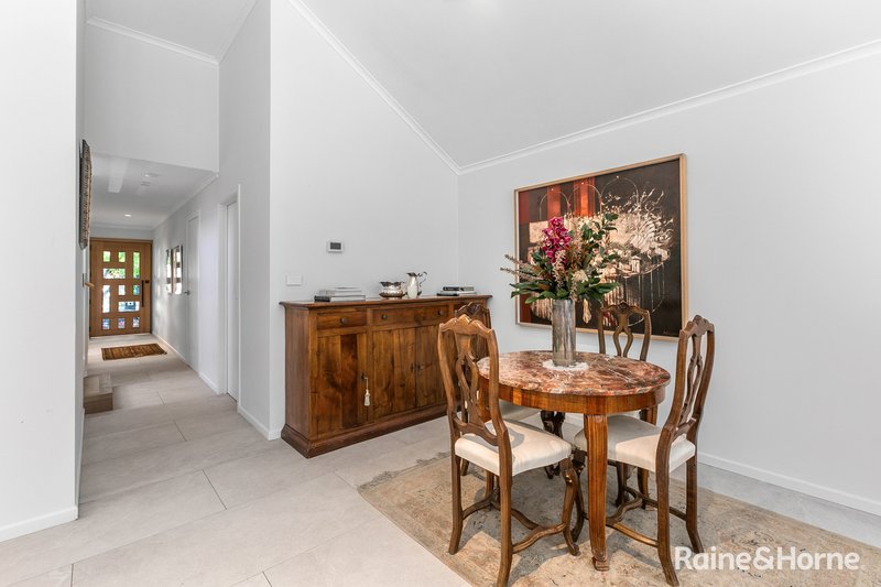 Photo - 18 Bates Drive, Williamstown VIC 3016 - Image 11