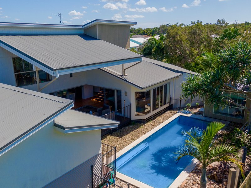 18 Baza Place, Banksia Beach QLD 4507