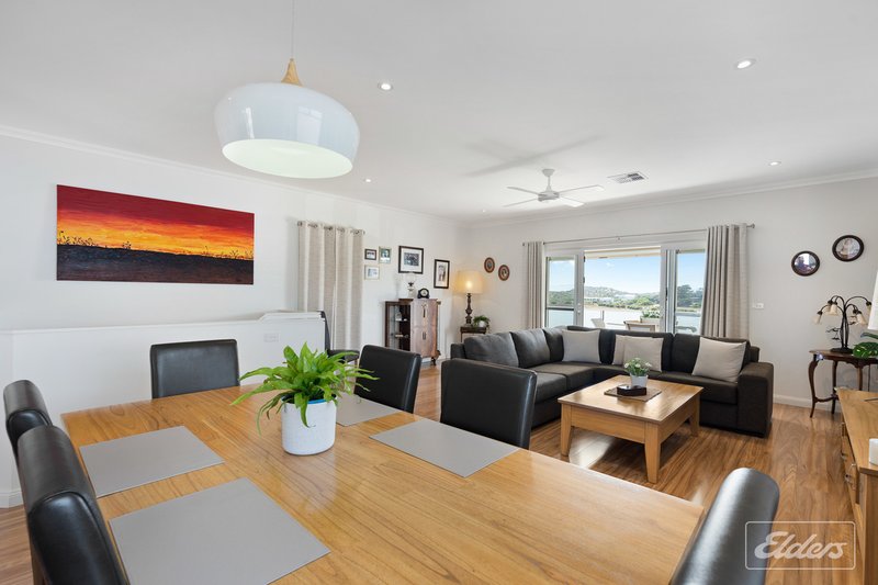 Photo - 18 Beach Road, Goolwa South SA 5214 - Image 8