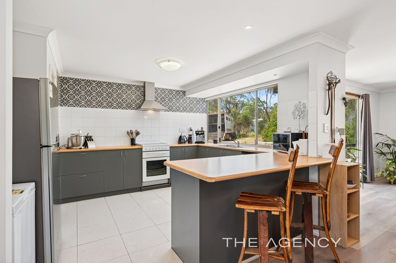 Photo - 18 Beaufort Street, West Toodyay WA 6566 - Image 9