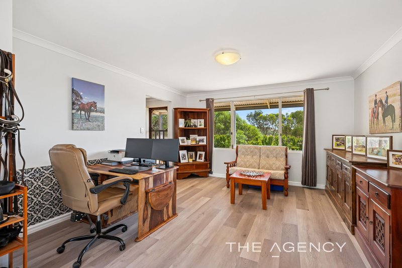 Photo - 18 Beaufort Street, West Toodyay WA 6566 - Image 11