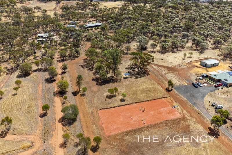 Photo - 18 Beaufort Street, West Toodyay WA 6566 - Image 33