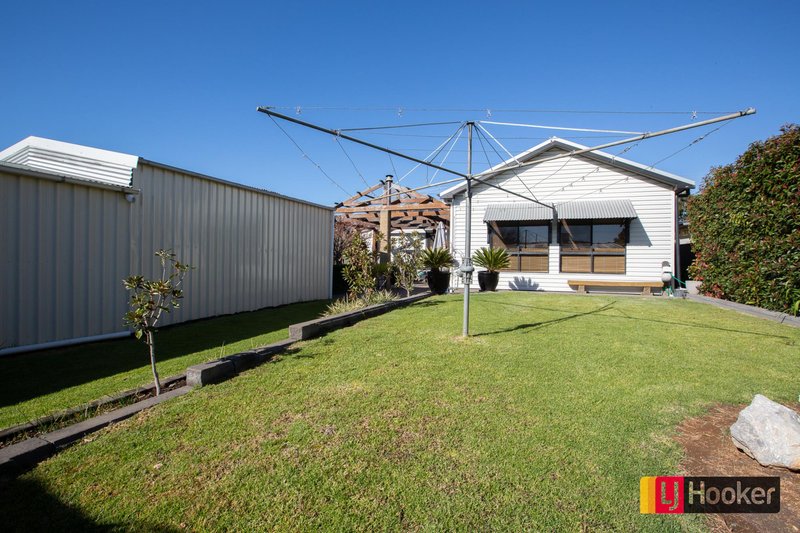 Photo - 18 Bell Street, South Tamworth NSW 2340 - Image 11