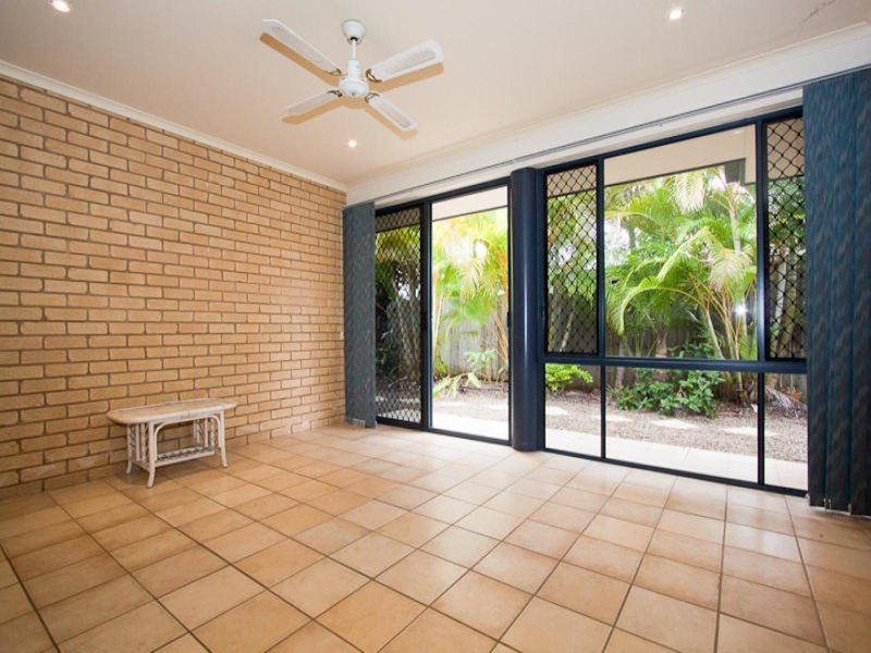 Photo - 18 Bellflower Road, Sippy Downs QLD 4556 - Image 12