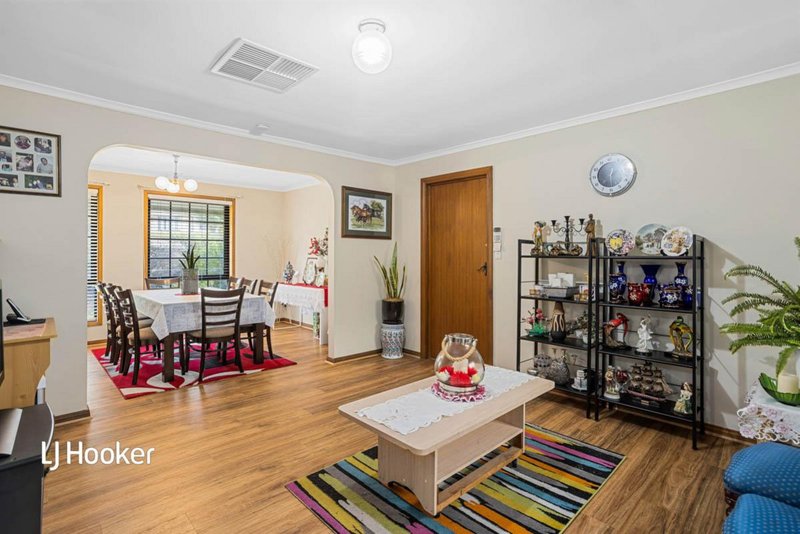 Photo - 18 Beltana Avenue, Modbury North SA 5092 - Image 6