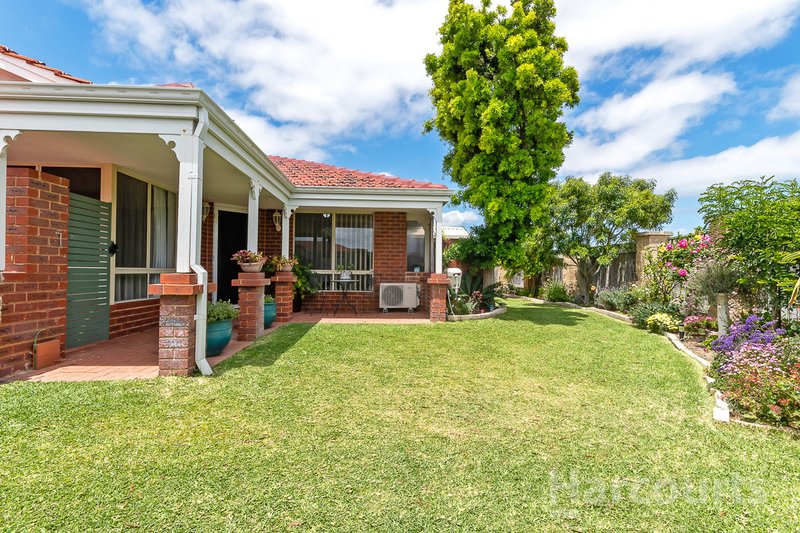 Photo - 18 Bergalia Mews, Currambine WA 6028 - Image 2