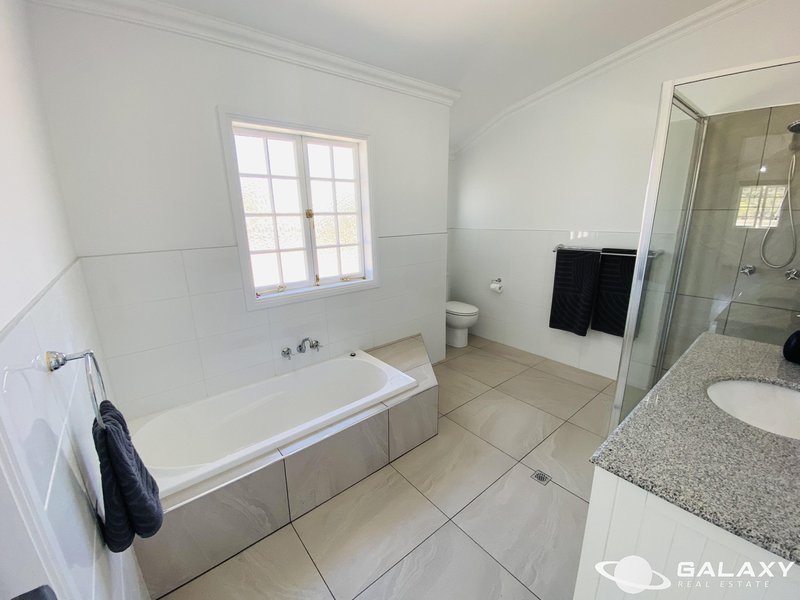 Photo - 18 Bernborough Boulevard, Branyan QLD 4670 - Image 14