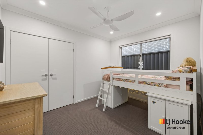 Photo - 18 Bilson Road, Spring Farm NSW 2570 - Image 10