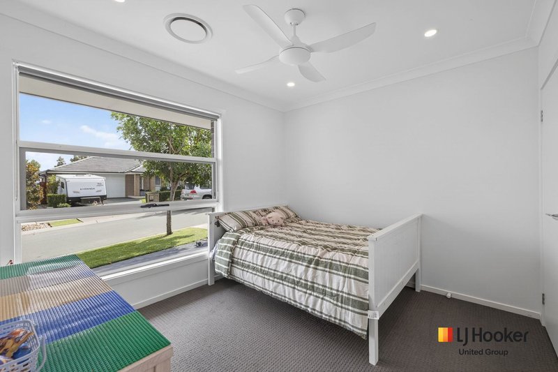 Photo - 18 Bilson Road, Spring Farm NSW 2570 - Image 12