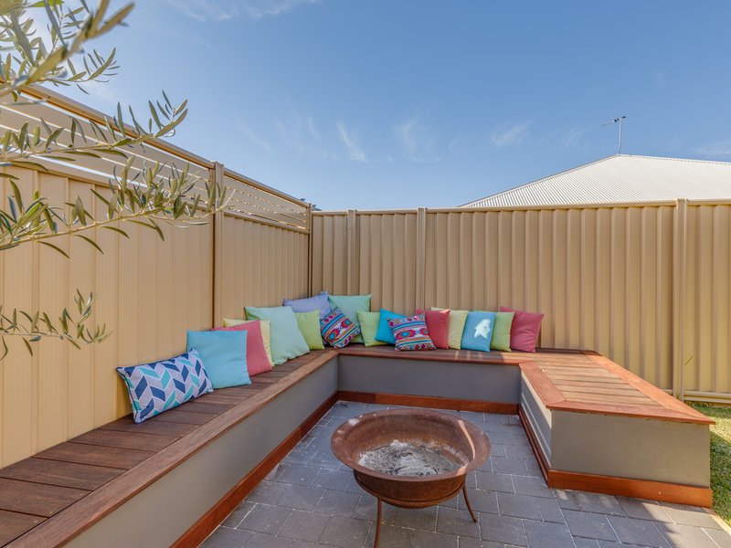 18 Binomial Way, Piara Waters WA 6112 Real Estate Industry Partners