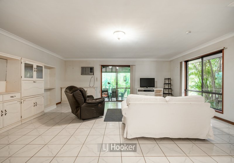 Photo - 18 Birdsville Street, Greenbank QLD 4124 - Image 7