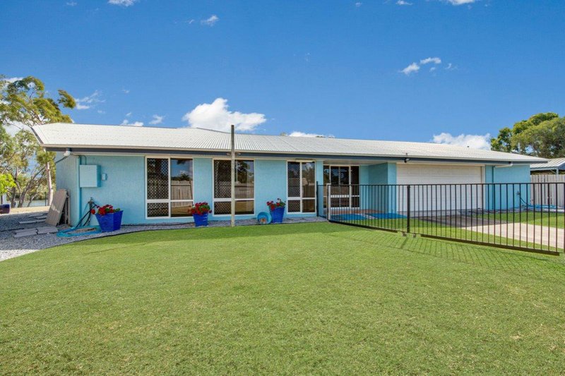 Photo - 18 Blackwell Street, Tannum Sands QLD 4680 - Image 3