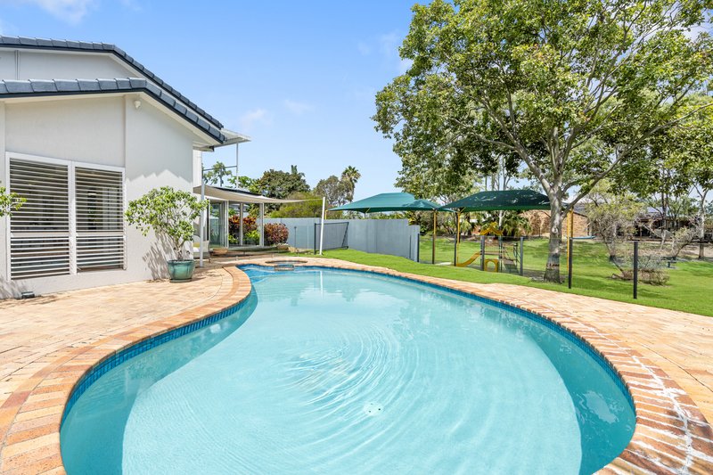 Photo - 18 Blakehurst Place, Robina QLD 4226 - Image 28