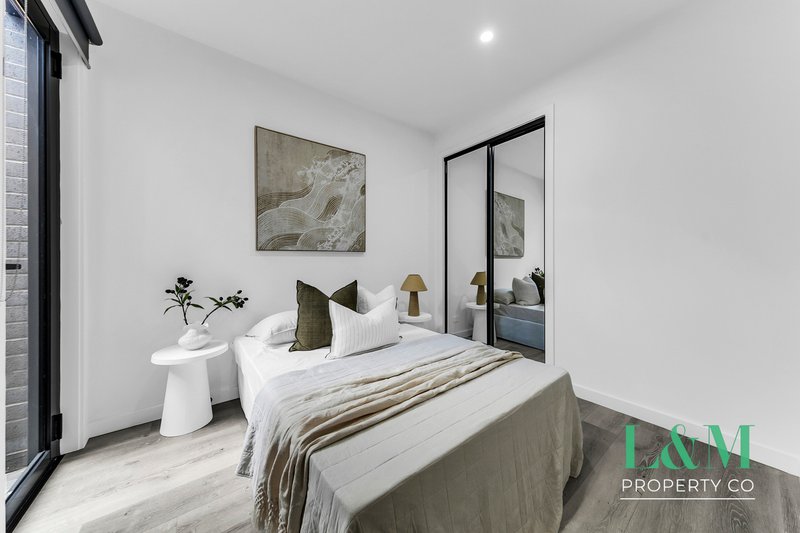 Photo - 18 Blueys Road, Donnybrook VIC 3064 - Image 8