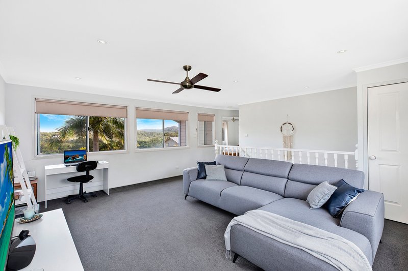 Photo - 18 Bolton Street, Bateau Bay NSW 2261 - Image 7