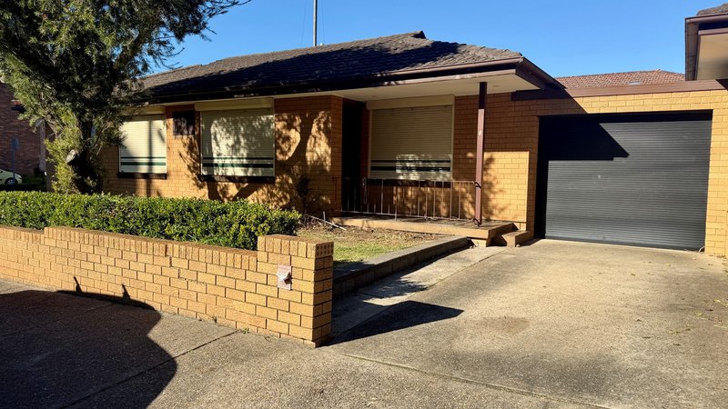 Photo - 1/8 Bonar Street, Arncliffe NSW 2205 - Image 2