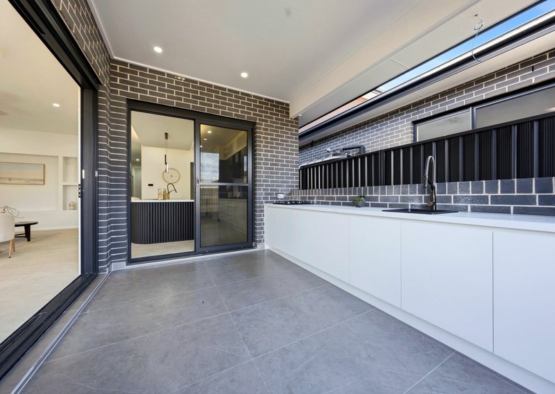 Photo - 18 Boothby Street, Riverstone NSW 2765 - Image 18