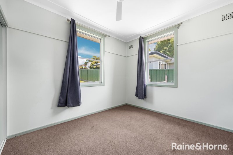 Photo - 18 Boree Avenue, Windale NSW 2306 - Image 9