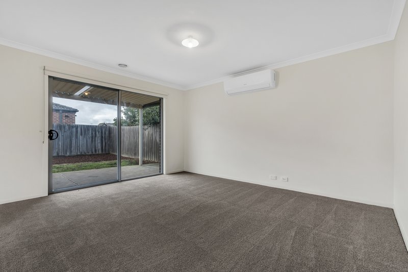 Photo - 18 Botanical Avenue, Wallan VIC 3756 - Image 7