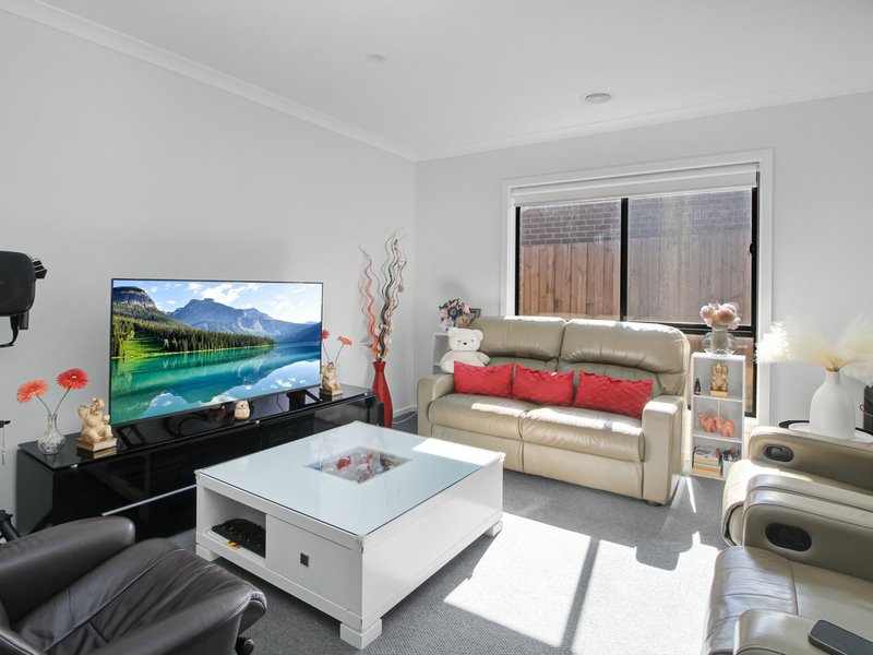 Photo - 18 Bottlebrush Way, Lucknow VIC 3875 - Image 4