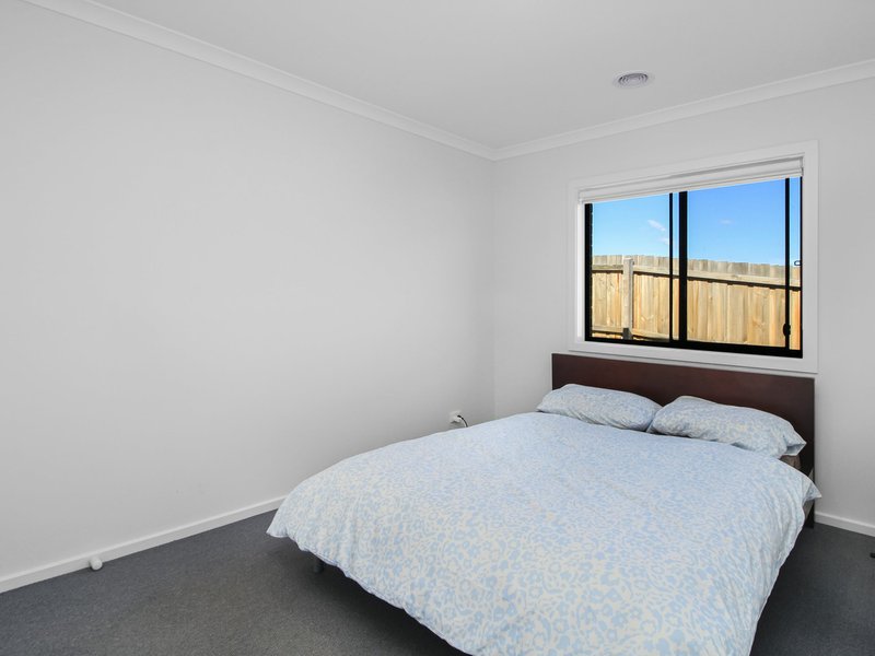 Photo - 18 Bottlebrush Way, Lucknow VIC 3875 - Image 8