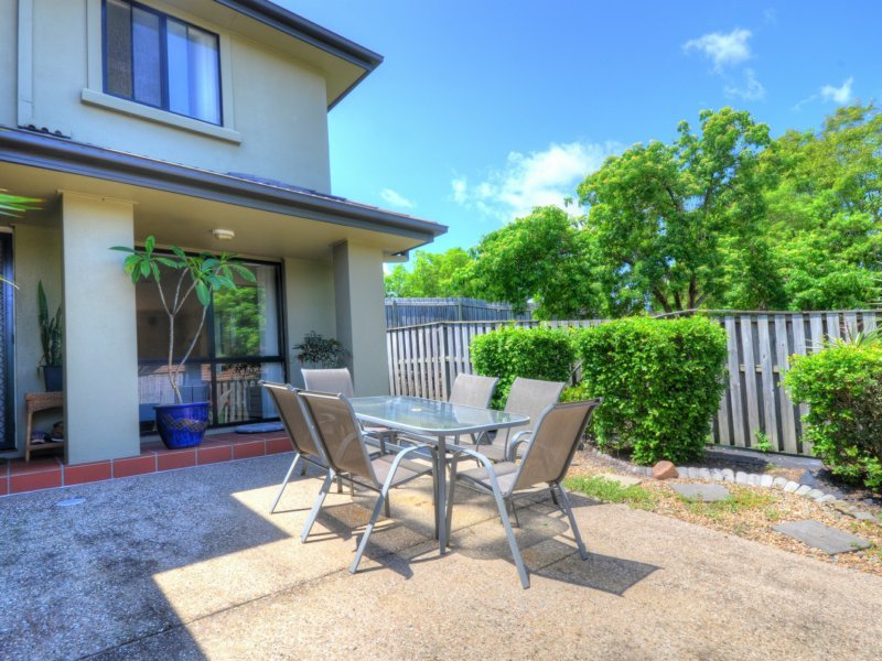 18 Bourton Road, Merrimac QLD 4226