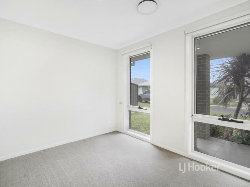 Photo - 18 Bow Street, Vincentia NSW 2540 - Image 9