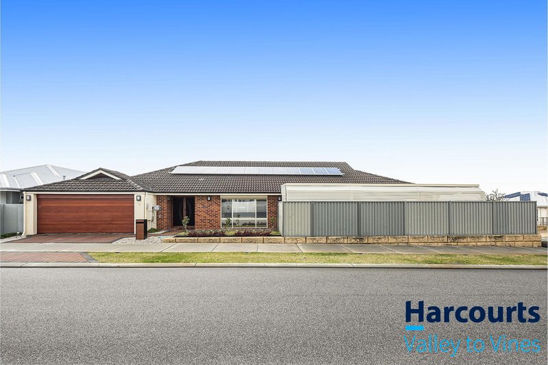 18 Bradburn Street, Aveley WA 6069