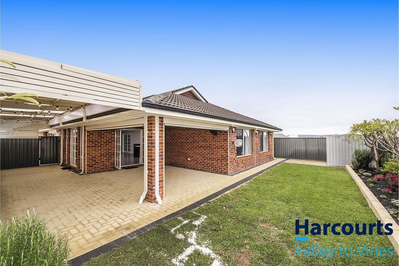 Photo - 18 Bradburn Street, Aveley WA 6069 - Image 30