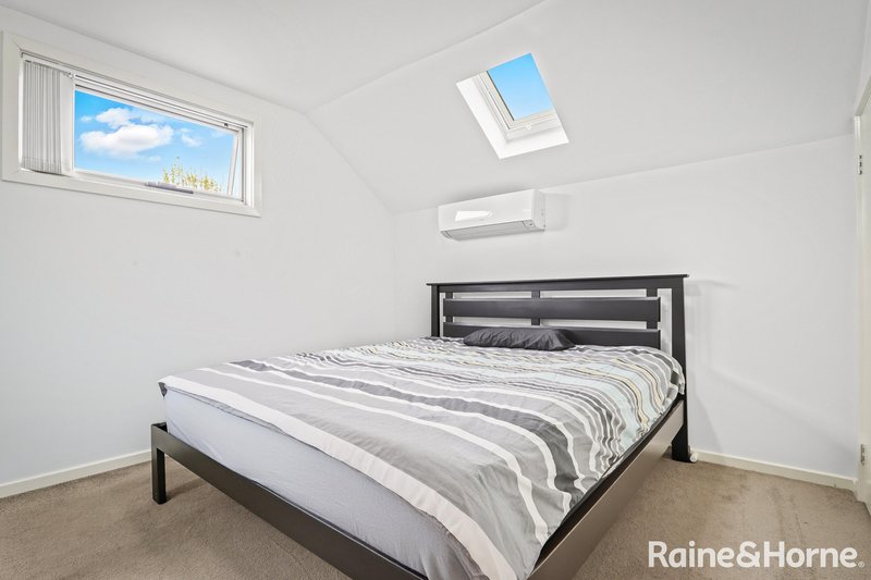 Photo - 1/8 Braddon Street, Oxley Park NSW 2760 - Image 6