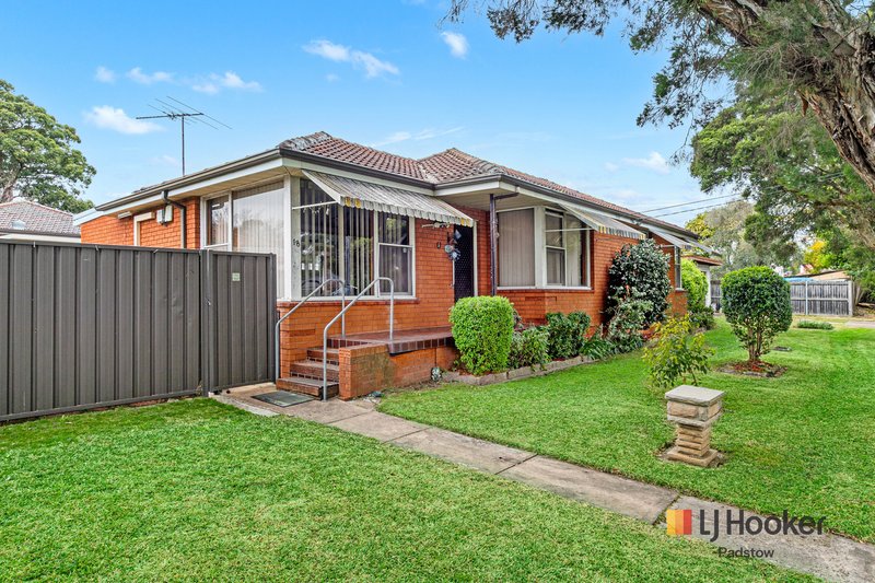 Photo - 18 Bradley Crescent, Wiley Park NSW 2195 - Image 2