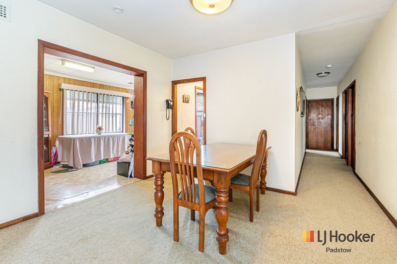 Photo - 18 Bradley Crescent, Wiley Park NSW 2195 - Image 4