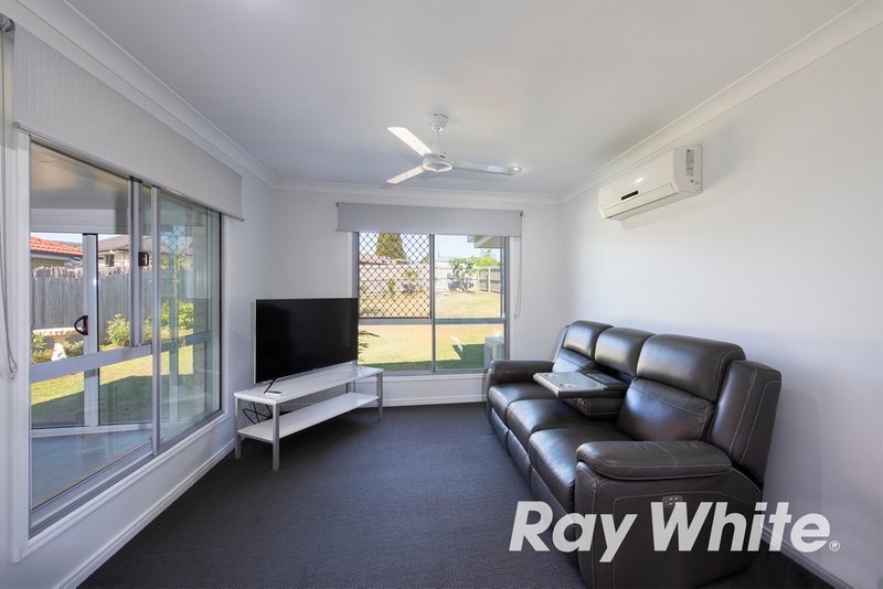 Photo - 18 Brendan Thorne Place, Marsden QLD 4132 - Image 5