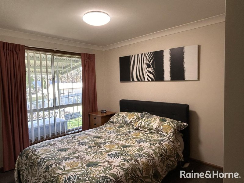 Photo - 18 Briggs Street, Young NSW 2594 - Image 8